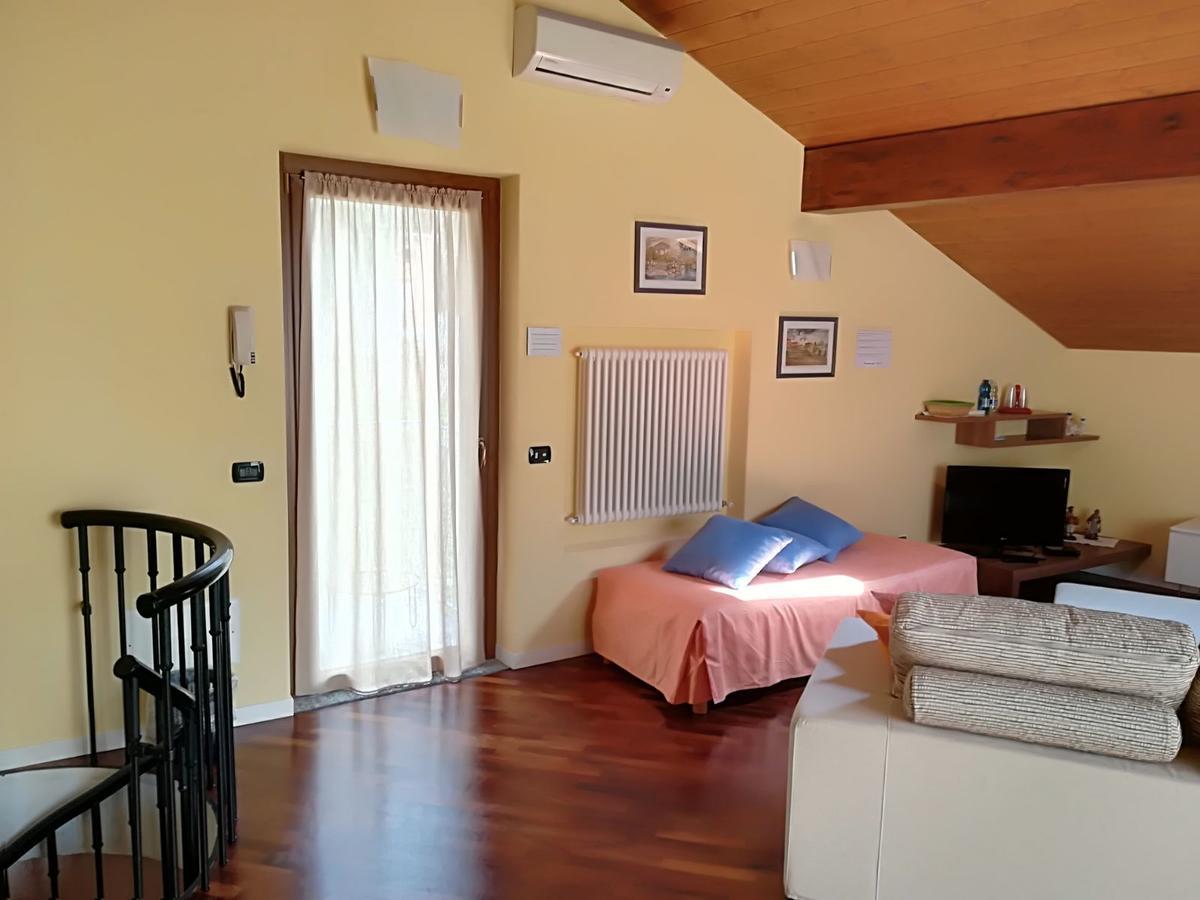B&B-Foresteria Casa Della Musica Lake Como Mandello del Lario Ngoại thất bức ảnh