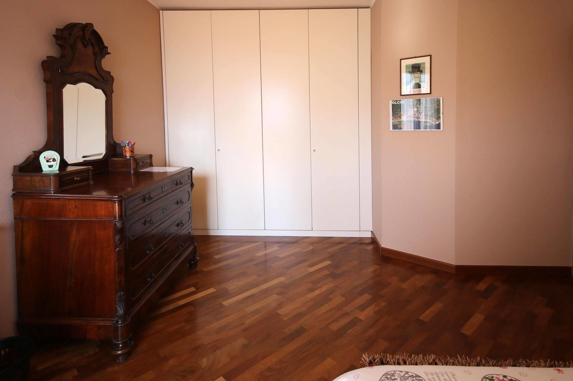 B&B-Foresteria Casa Della Musica Lake Como Mandello del Lario Ngoại thất bức ảnh