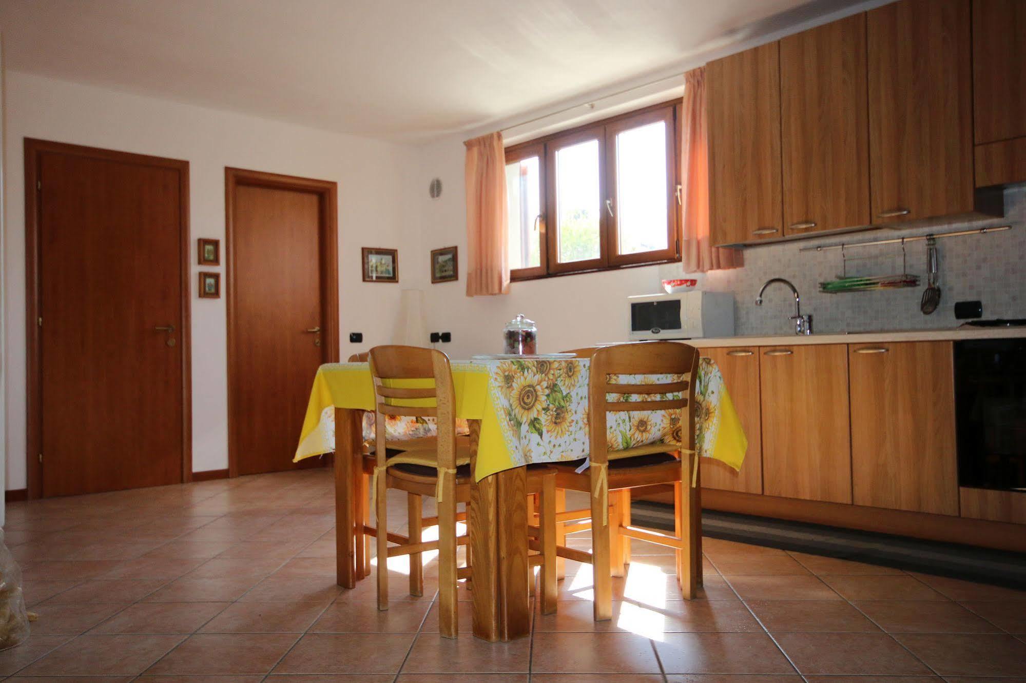 B&B-Foresteria Casa Della Musica Lake Como Mandello del Lario Ngoại thất bức ảnh